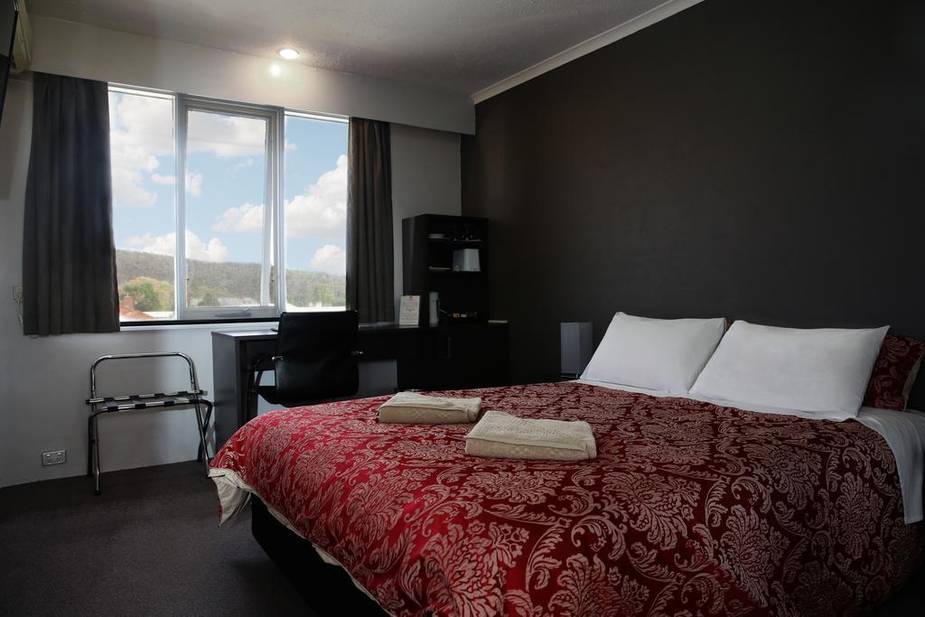White Manor Motel Cooma Extérieur photo